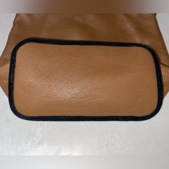 EUC See By Chloe Vintage Tan and Black Shoulder Bag with Textured Leather - Picture 6 of 9